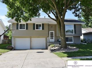 13807 Josephine St, Omaha, NE 68138