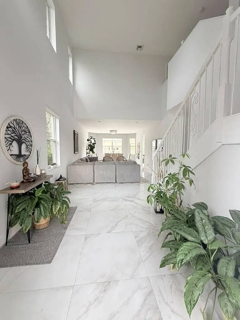 5 bed, 4.5 bath, 3144 sqft, $8,900 — Photo 4