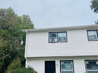 2909 Burgess Drive, Charlotte, NC 28208