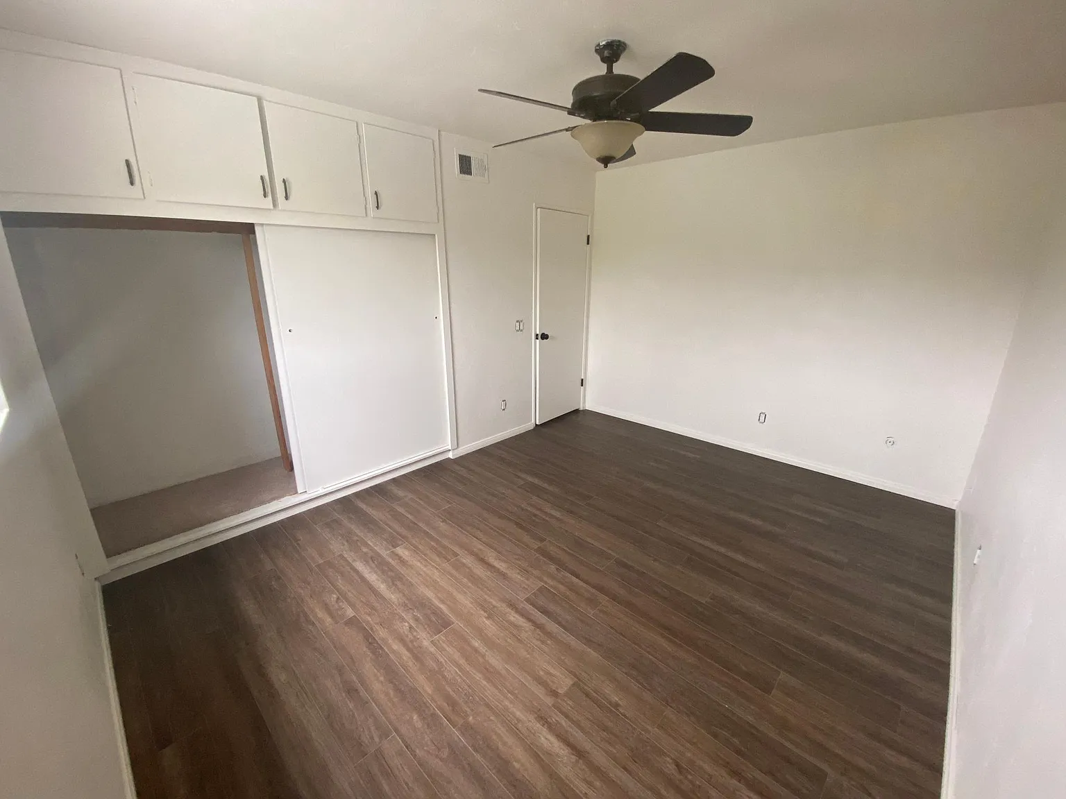 9508 San Diego St — Photo 4