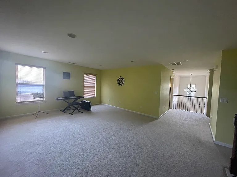 6880 Rocking Horse Ln — Photo 4