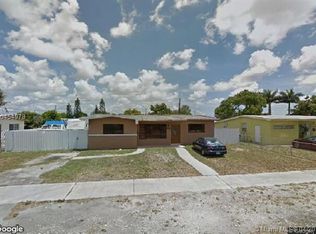 1575 W 55th Pl, Hialeah, FL 33012