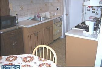 5th image of 10768 Helmer Dr