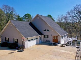 135 Wilshire Dr, Fairfield Bay, AR 72088