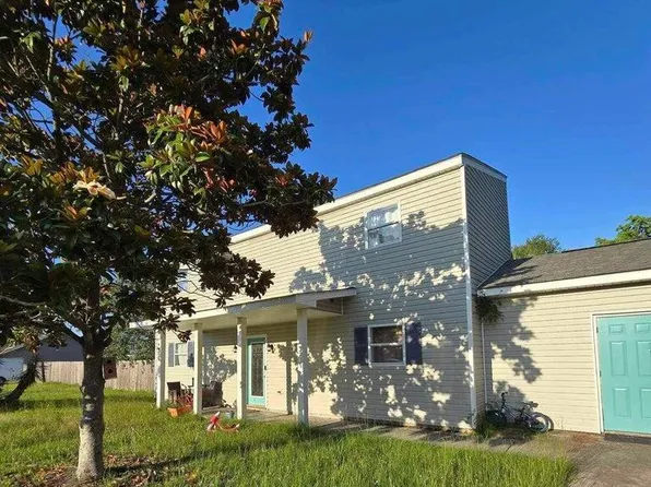 118 Spanish Cv, Waveland, MS 39576