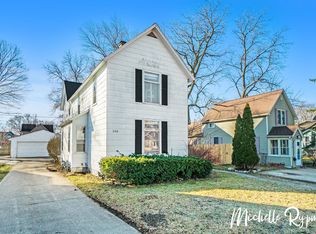 268 W 11th St, Holland, MI 49423