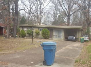 16 Lamont Dr, Little Rock, AR 72209
