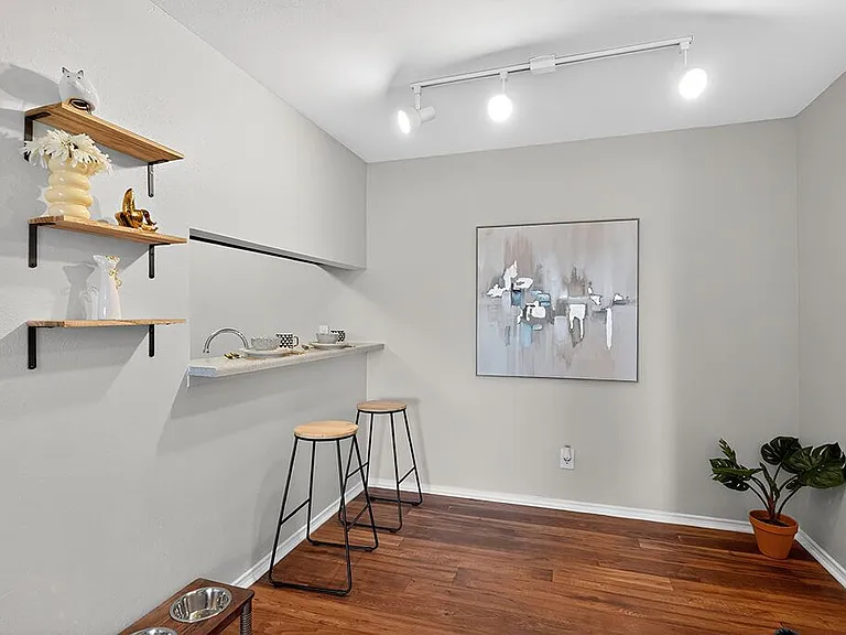 Landmark at Wynton Pointe Apartment Homes — Photo 14