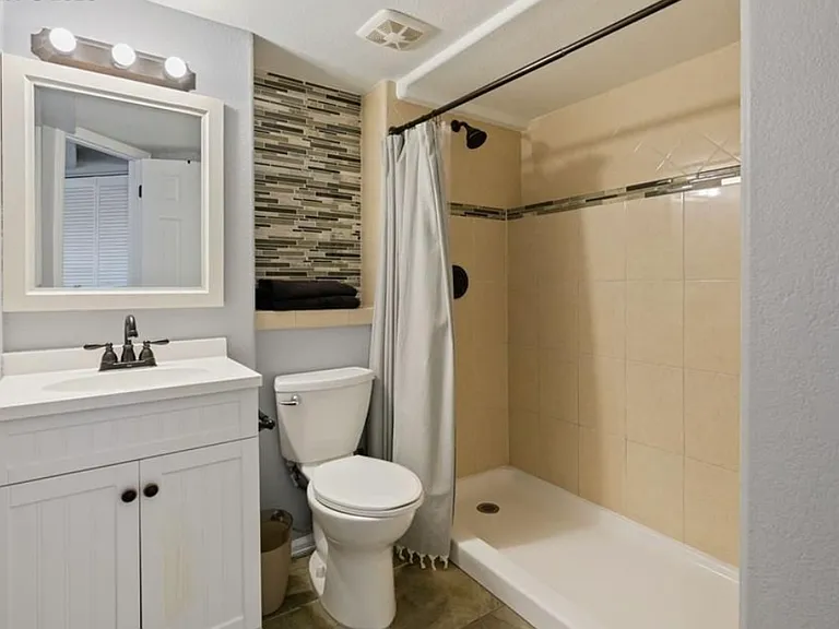 10613 Deer Meadow Cir — Photo 15