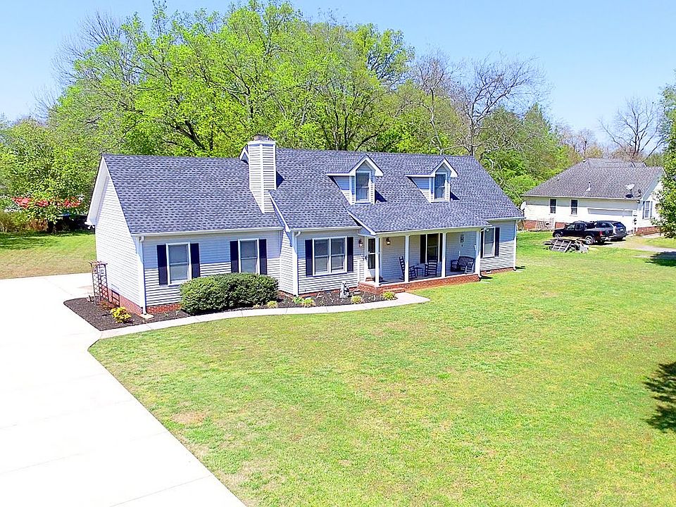 1st image of 3378 Howard Rd