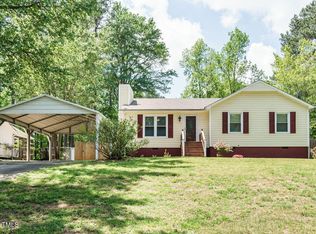 202 Artesian Dr, Garner, NC 27529
