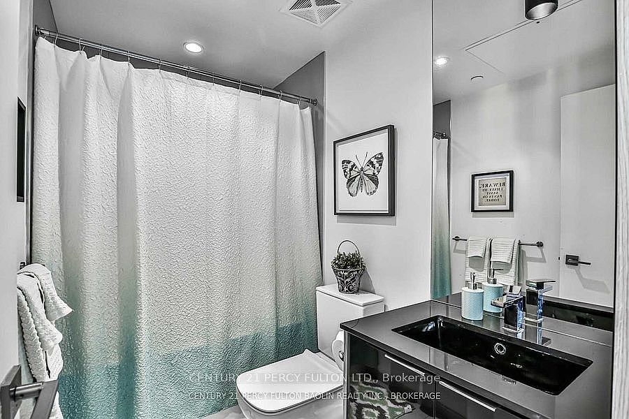 1st image of 70 Temperance St #4007