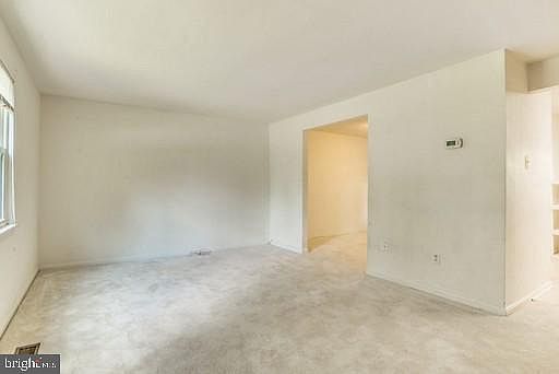 5th image of 3031 Ellenwood Dr