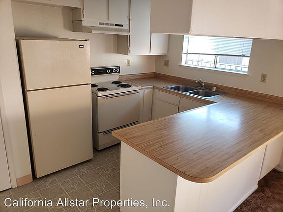 4th image of 419 Church Ave APT 206