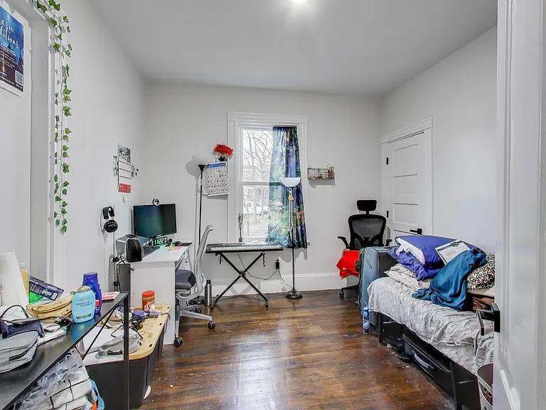 65 Lambert Ave #2 — Photo 12