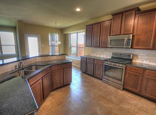 1004 Barnowl Dr, Little Elm, TX 75068