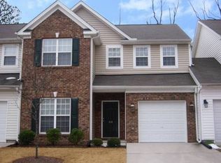 516 Hidden Springs Dr, Durham, NC 27703