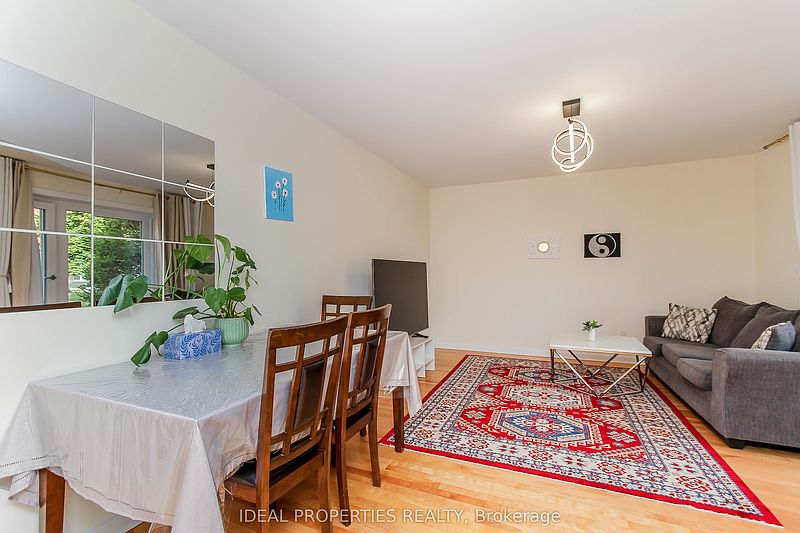 Ottawa House for rent - 3 Bedrooms — photo 6