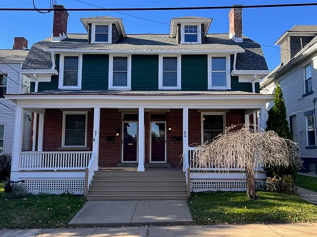 3 bed, 1470 sqft, $3,450 — Photo 1
