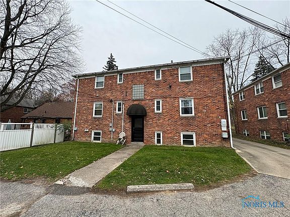 3rd image of 2644 Kenwood Blvd