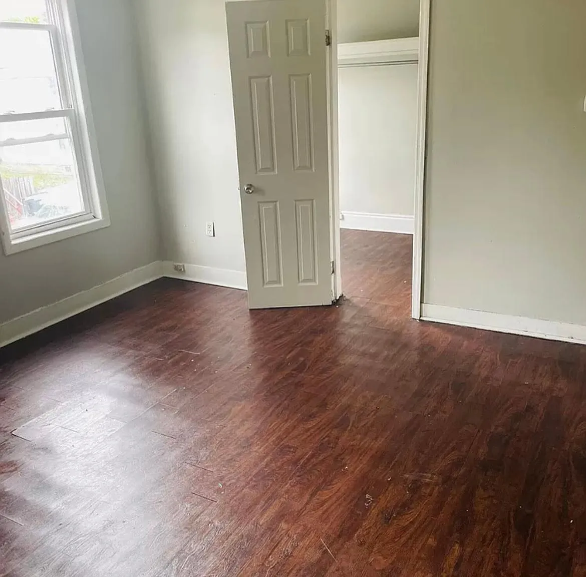 178 N Lake Ave — Photo 2