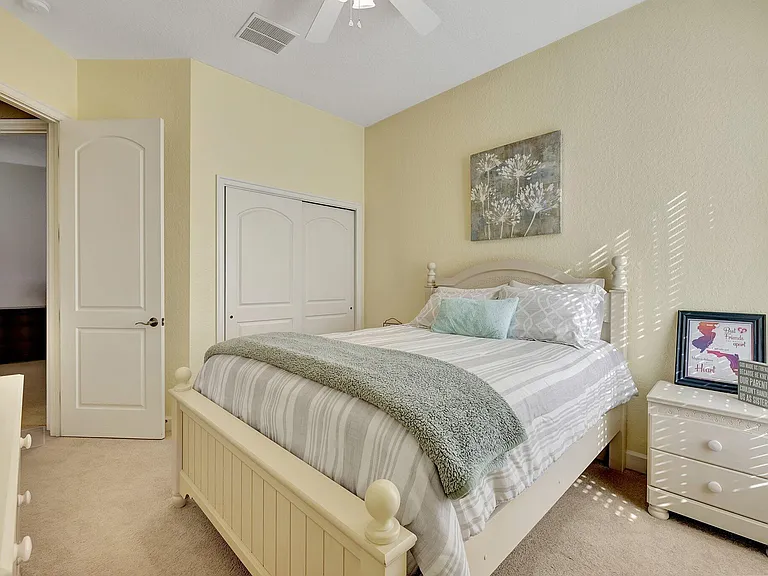 827 SW Grand Reserves Blvd — Photo 18
