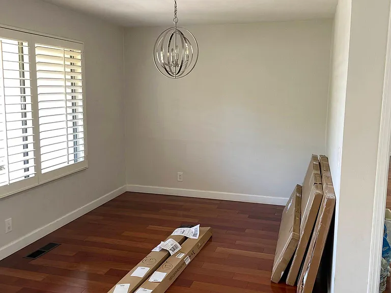 541 Tioga Ct — Photo 13