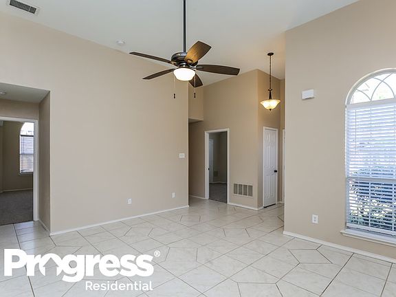 5th image of 2120 Walden Pl