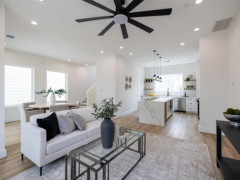 4008 Yellowstone Blvd — Photo 14