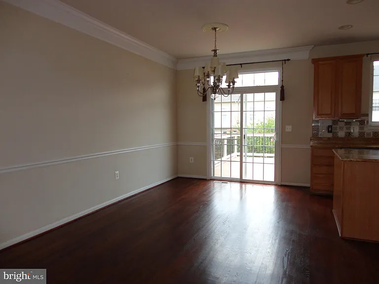 24699 Kings Canyon Sq — Photo 10