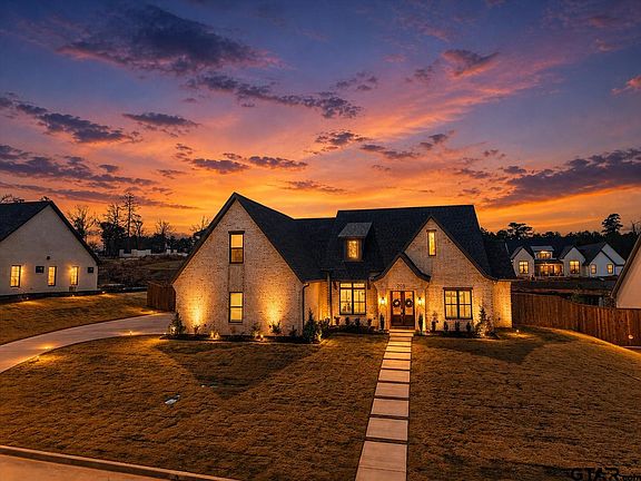 5th image of 205 Shortleaf Ln