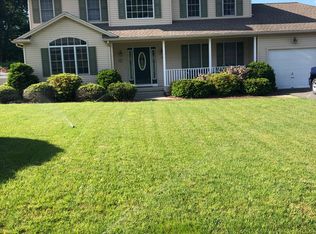 46 Pinewood Rd, Ludlow, MA 01056