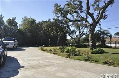 5th image of 180 Mount Olive Dr