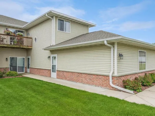 330 Brookside DRIVE #1005, Mayville, WI 53050