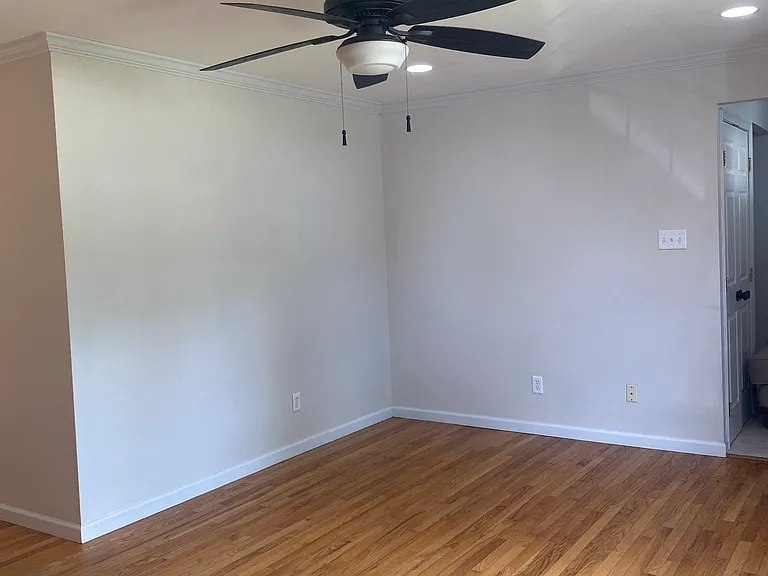 2310 Wesbriar Ct — Photo 5