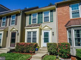8476 Blue Oak Ct, Springfield, VA 22153