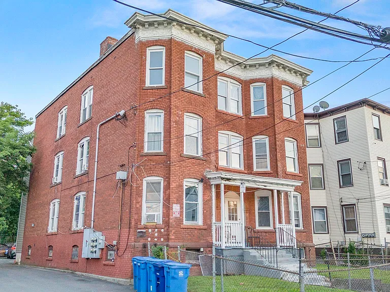 19-21 Whitmore St — Photo 6