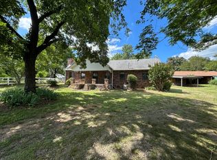 9068 Highway 352, Clarksville, AR 72830