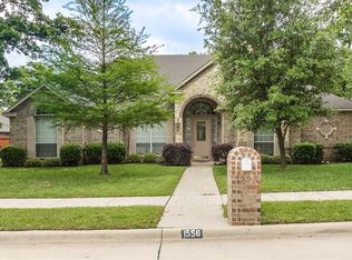 1556 Flying Jib Dr, Azle, TX 76020
