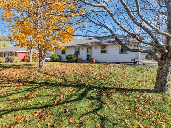 7733 Quincy St NE, Minneapolis, MN 55432