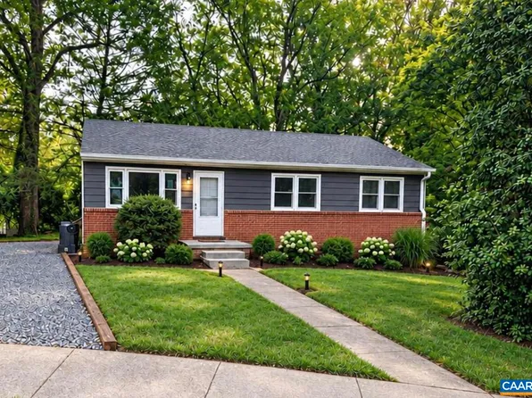 120 Thomas Dr, Charlottesville, VA 22903