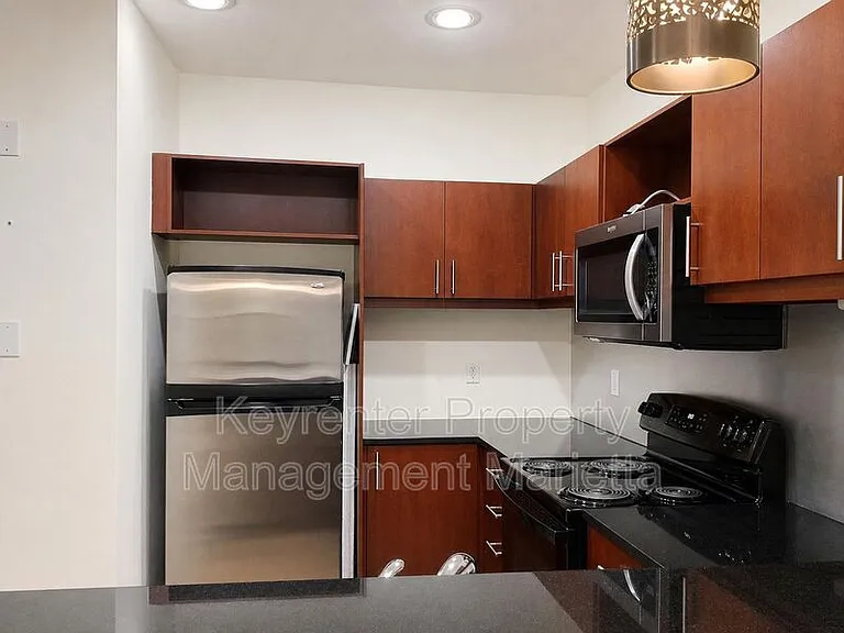 390 17th St NW #3045 — Photo 16