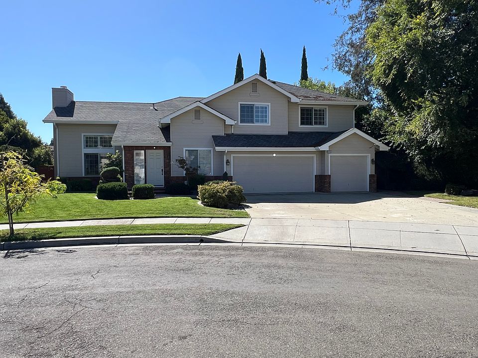 1st image of 40743 Rainwater Ct