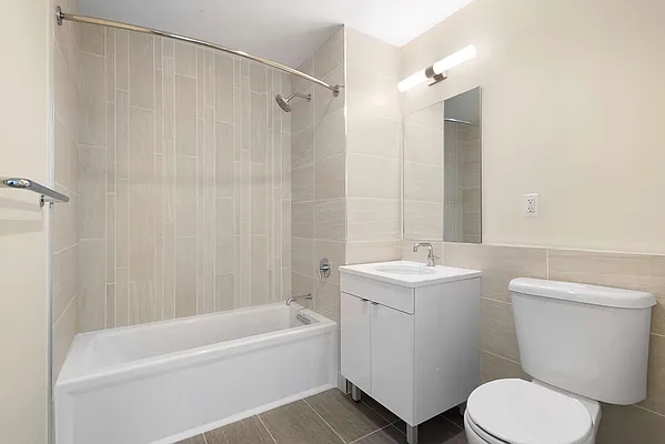 Rented by Compass | media 18