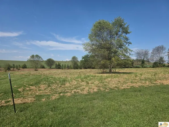 2485 Palestine Rd, Campbellsville, KY 42718