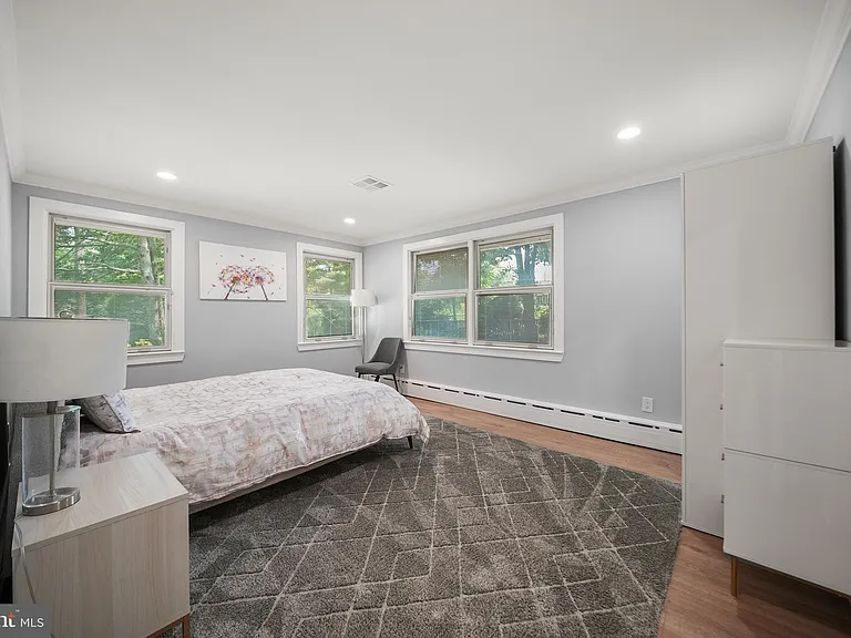 901 Dale Rd — Photo 32