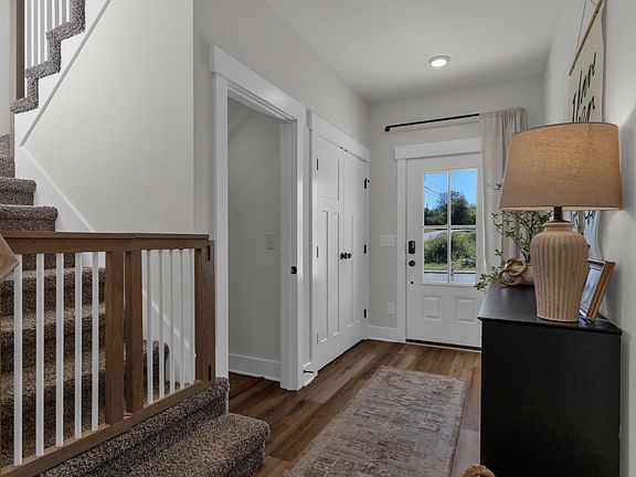 4th image of 3015 Graystand Dr