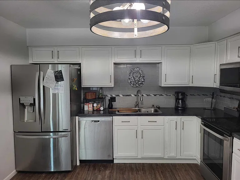 1835 S Santa Fe Ave #1 — Photo 2