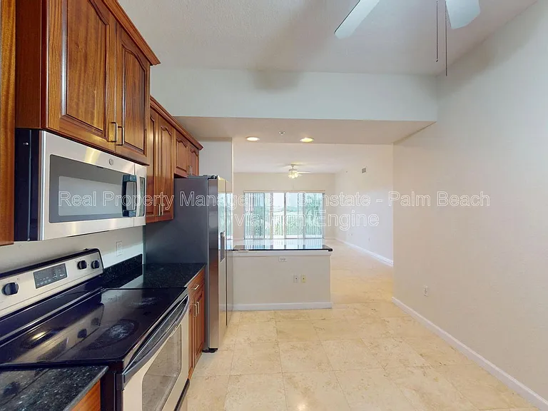 1610 Presidential Way #505B — Photo 6