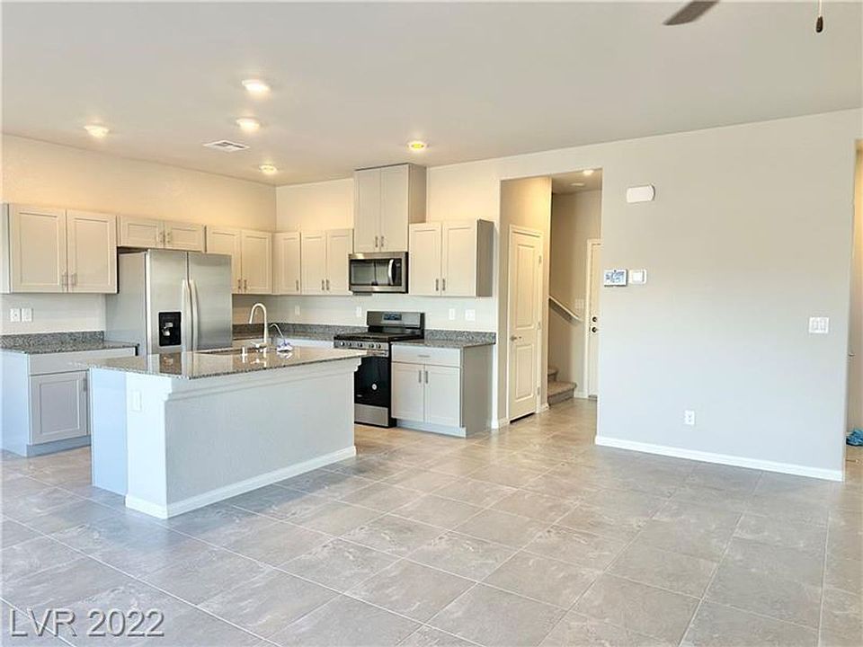 1st image of 7440 Red Plumeria Ave